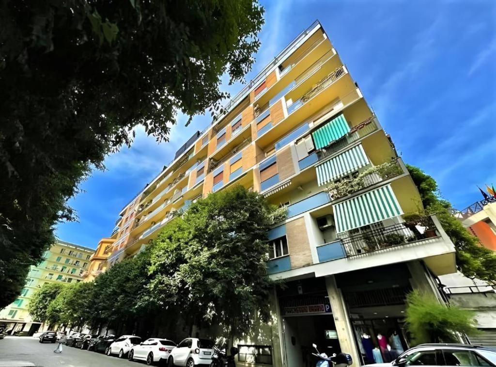Morghen 88 Vomero Rooms เนเปิลส์ ภายนอก รูปภาพ